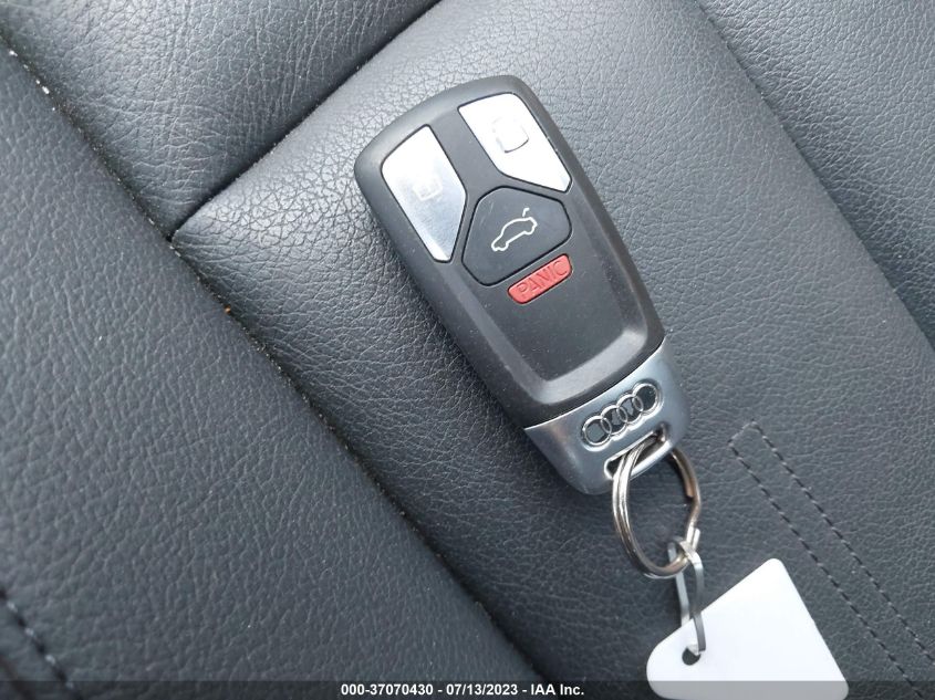 2017 AUDI A4 PREMIUM PLUS - WAUENAF40HN006156