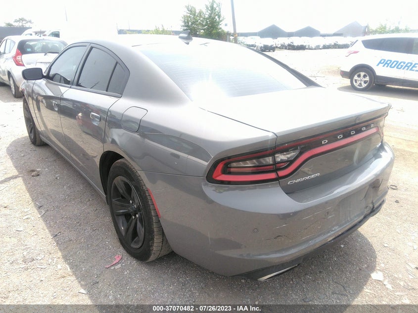 VIN 2C3CDXHG2JH133579 2018 DODGE CHARGER SXT PLUS