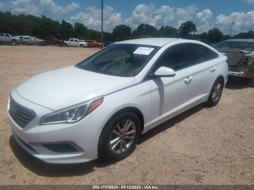 2016 HYUNDAI SONATA SE - 5NPE24AF1GH418431