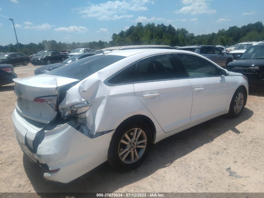 2016 HYUNDAI SONATA SE - 5NPE24AF1GH418431