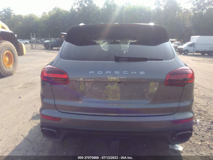 2016 PORSCHE CAYENNE - WP1AA2A22GLA10503