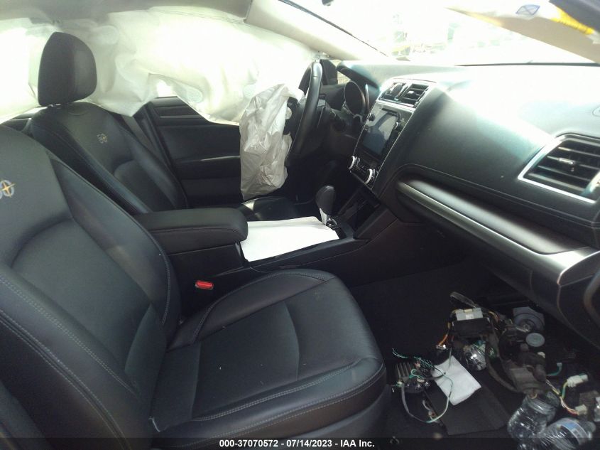 2018 SUBARU LEGACY 2.5I LIMITED - 4S3BNAN60J3026367