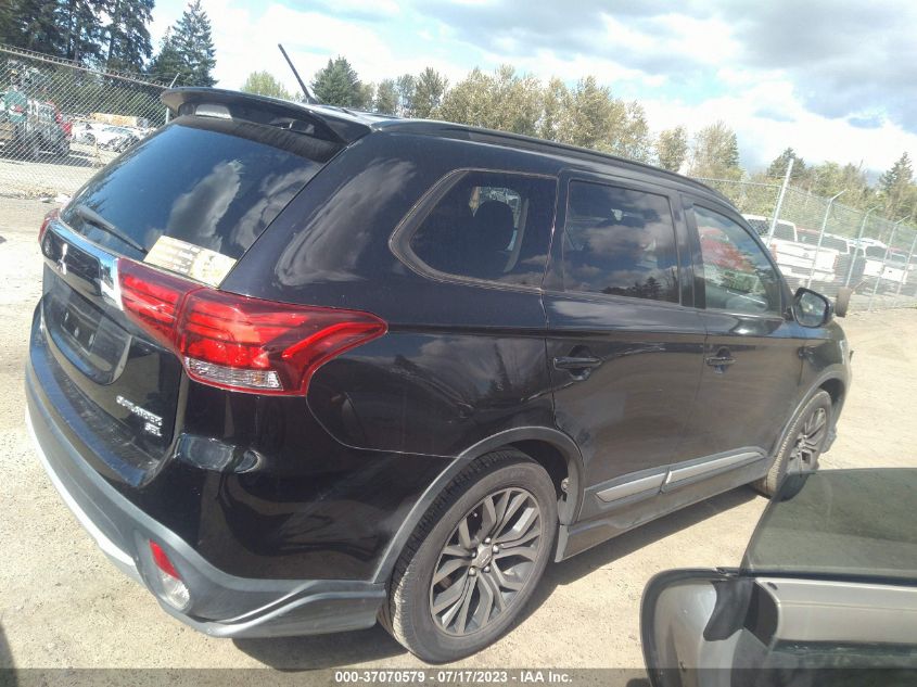2016 MITSUBISHI OUTLANDER SEL - JA4AD3A38GZ019169