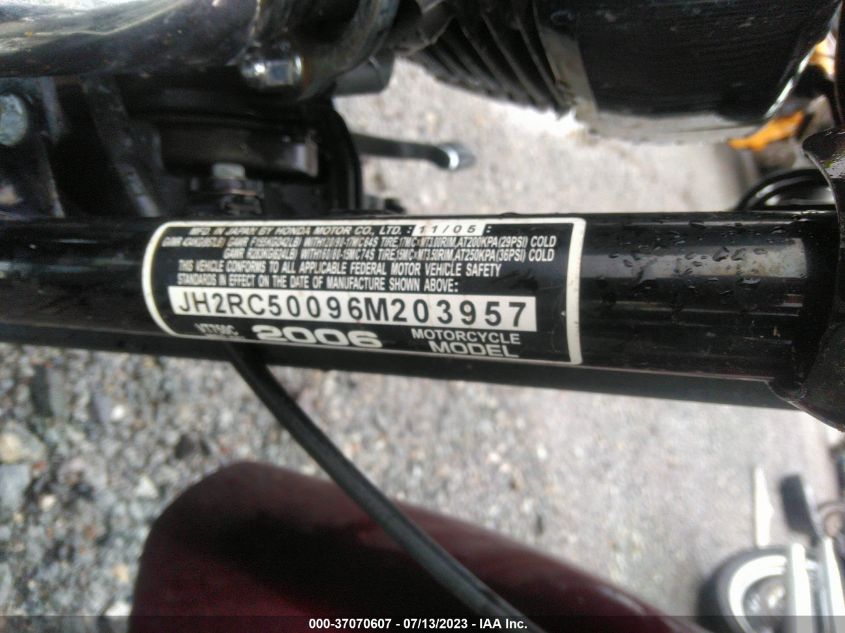 2006 HONDA VT750 C - JH2RC50096M203957