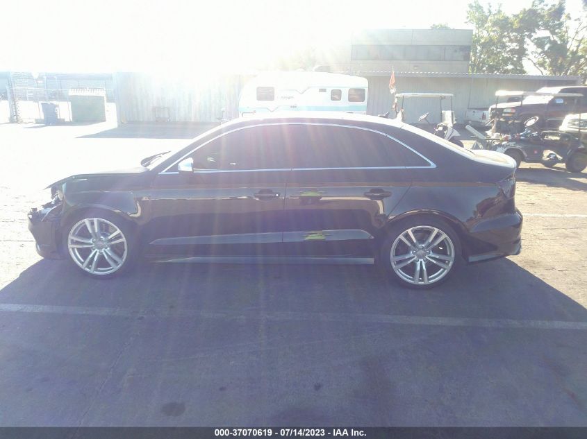 2015 AUDI S3 - WAUBFGFF6F1131462