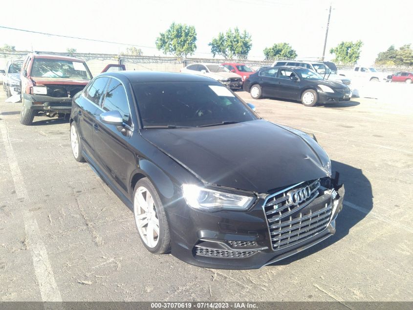 2015 AUDI S3 - WAUBFGFF6F1131462