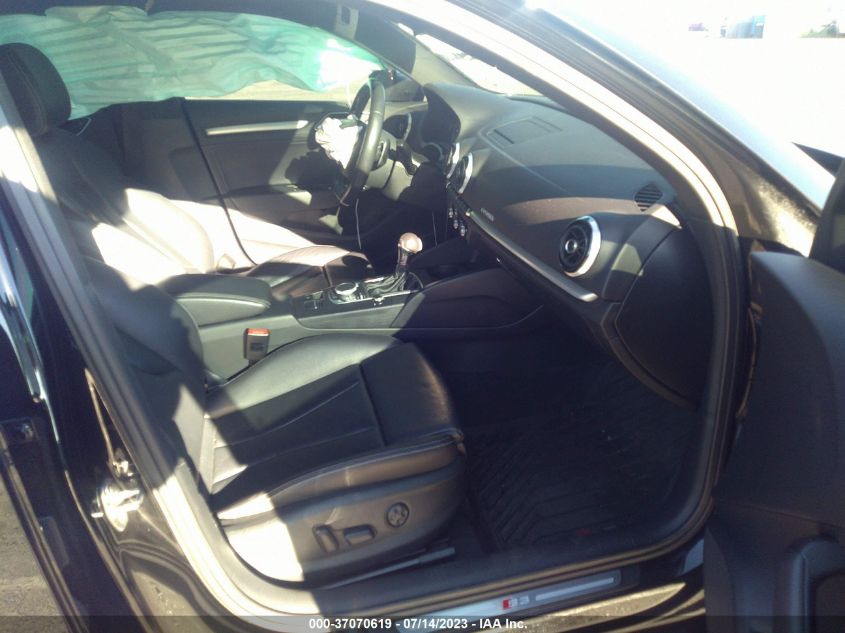 2015 AUDI S3 - WAUBFGFF6F1131462