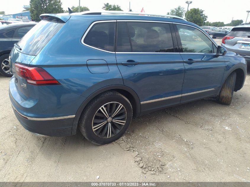 2018 VOLKSWAGEN TIGUAN SEL/SE - 3VV2B7AX0JM029294