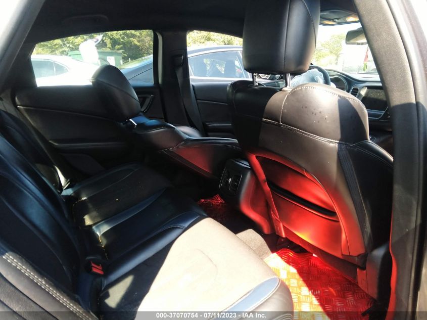 2015 CHRYSLER 200 S - 1C3CCCBG6FN592309