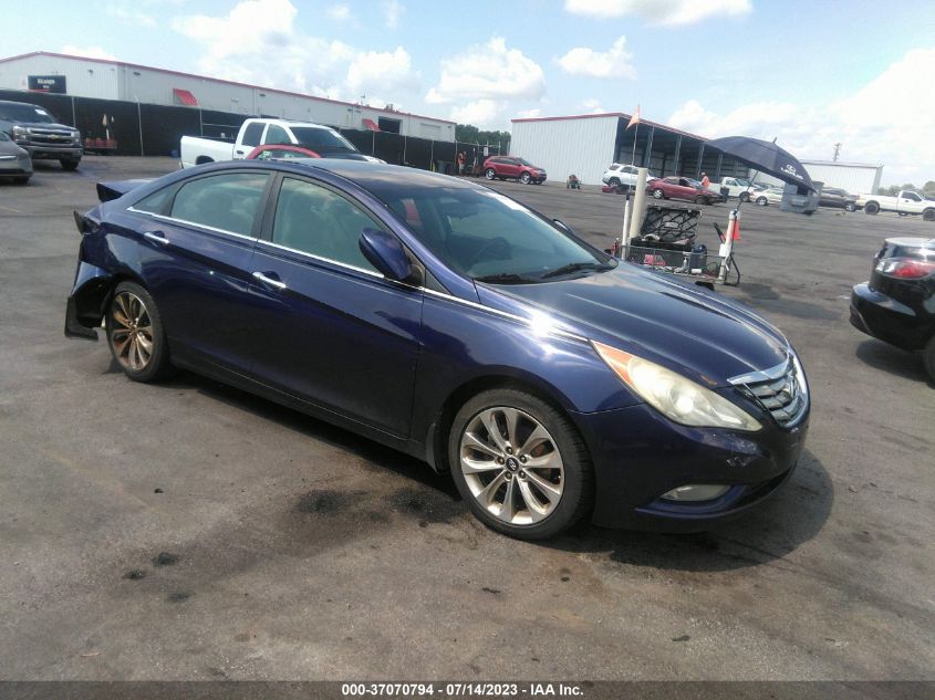 2013 HYUNDAI SONATA SE - 5NPEC4AC5DH518384