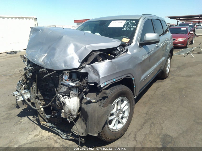 VIN 1C4RJEAG6JC181876 2018 JEEP GRAND CHEROKEE LAREDO