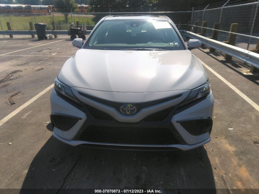 2022 TOYOTA CAMRY HYBRID XSE - 4T1K31AK2NU043224