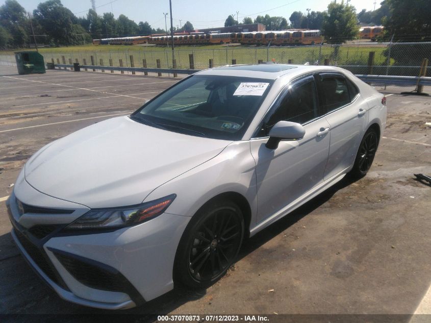 2022 TOYOTA CAMRY HYBRID XSE - 4T1K31AK2NU043224