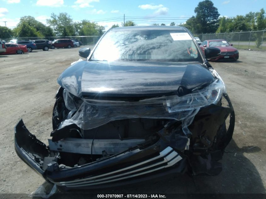2018 TOYOTA HIGHLANDER LE/LE PLUS - 5TDBZRFH7JS872240