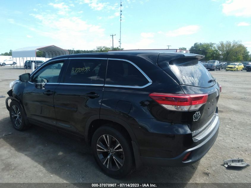 2018 TOYOTA HIGHLANDER LE/LE PLUS - 5TDBZRFH7JS872240