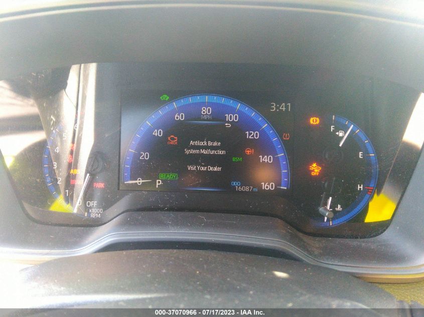 2022 TOYOTA COROLLA HYBRID LE - JTDEAMDE8N3006960