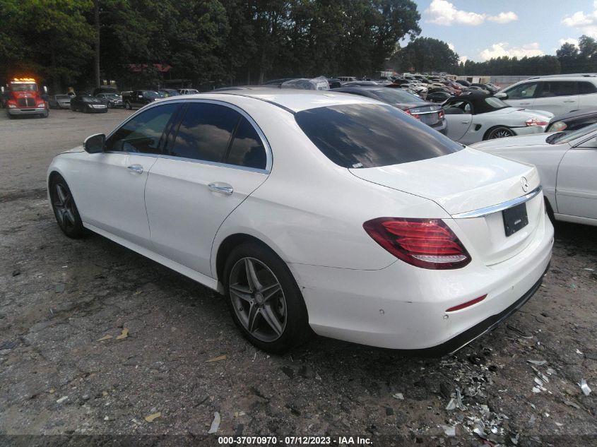 WDDZF4JB5HA025050 2017 MERCEDES-BENZ E-CLASS, photo no. 3