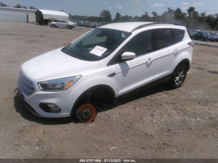 2018 FORD ESCAPE SE - 1FMCU0GD2JUC38030