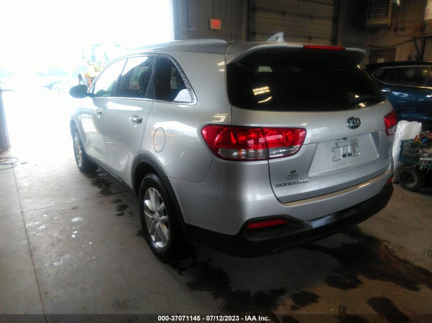 2016 KIA SORENTO LX - 5XYPG4A35GG032702