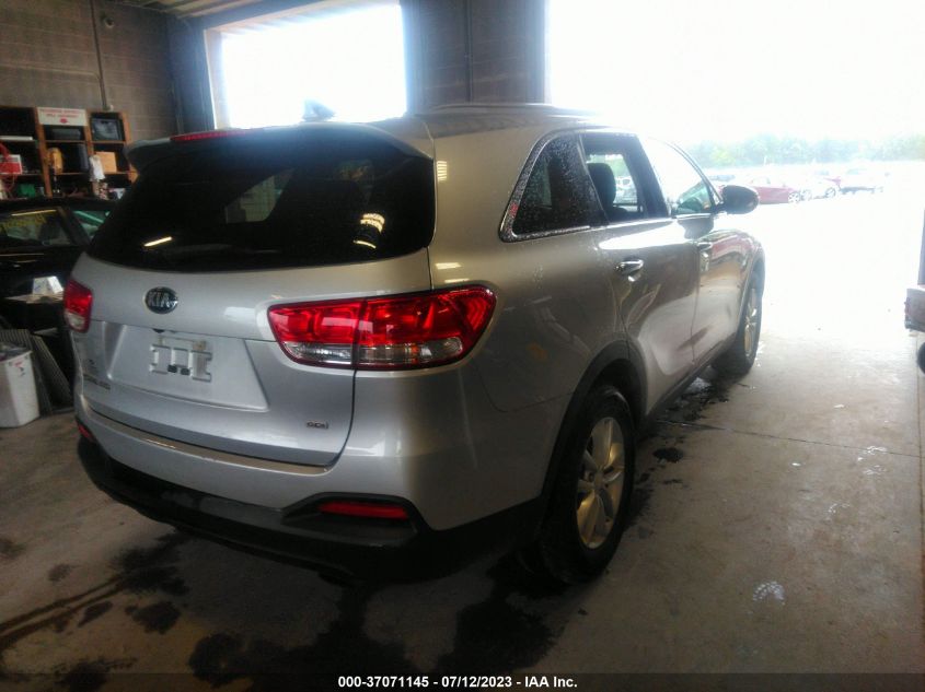 2016 KIA SORENTO LX - 5XYPG4A35GG032702