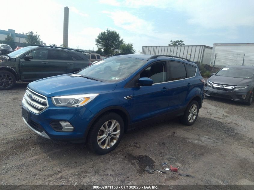 2017 FORD ESCAPE SE - 1FMCU9GD2HUC42142