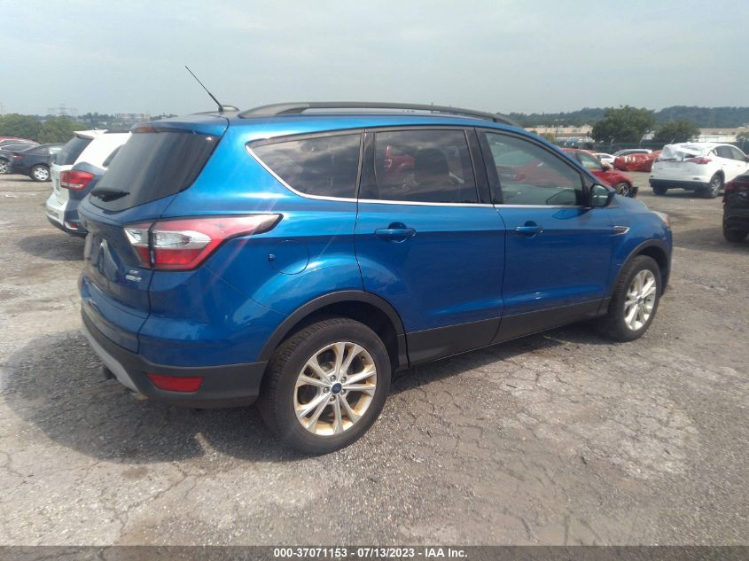 2017 FORD ESCAPE SE - 1FMCU9GD2HUC42142