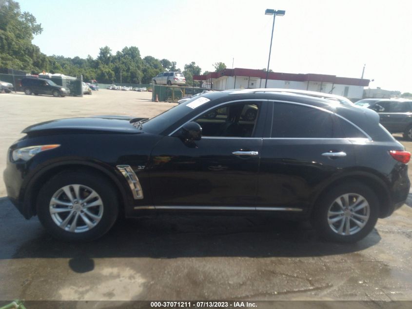 2014 INFINITI QX70 - JN8CS1MW1EM411844