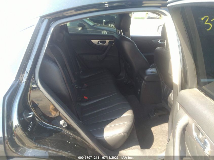 2014 INFINITI QX70 - JN8CS1MW1EM411844