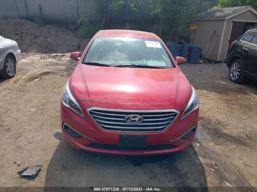 2017 HYUNDAI SONATA SE - 5NPE24AF0HH482915