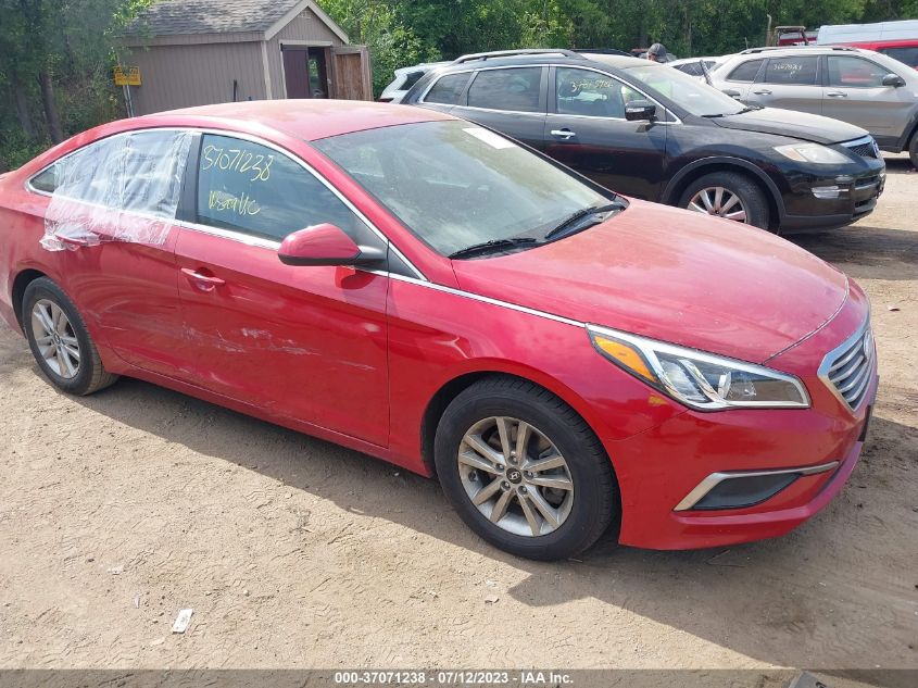 2017 HYUNDAI SONATA SE - 5NPE24AF0HH482915