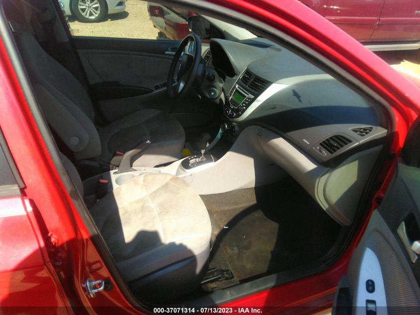 2013 HYUNDAI ACCENT GLS - KMHCT4AE8DU428558