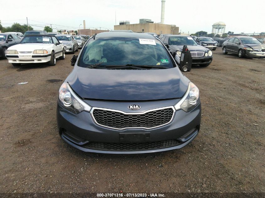 2016 KIA FORTE LX - KNAFK4A62G5613973