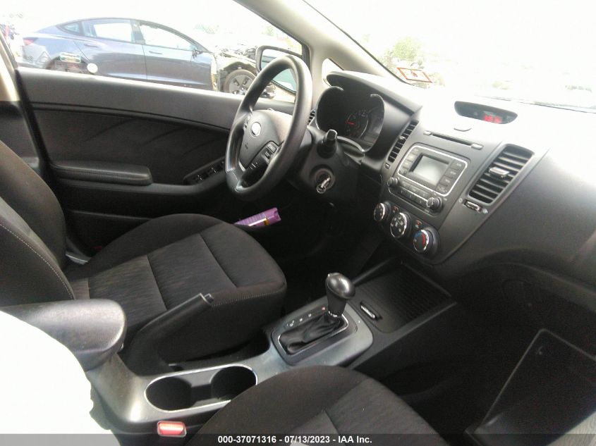 2016 KIA FORTE LX - KNAFK4A62G5613973