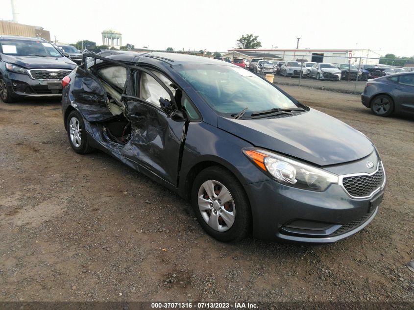 2016 KIA FORTE LX - KNAFK4A62G5613973