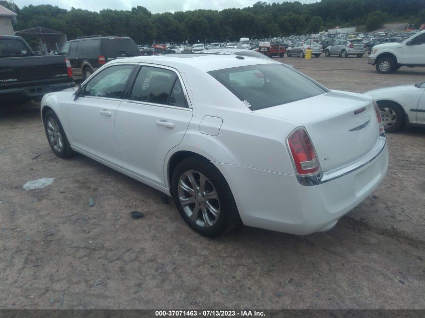 2013 CHRYSLER 300 - 2C3CCARG4DH529323