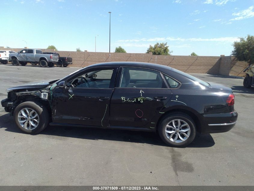 2018 VOLKSWAGEN PASSAT 2.0T S/R-LINE - 1VWAA7A32JC044114