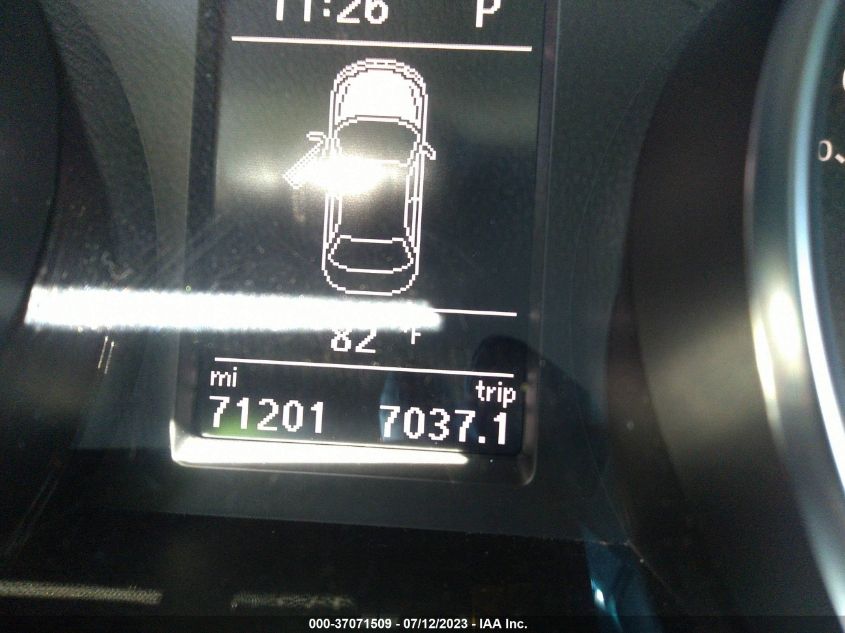 2018 VOLKSWAGEN PASSAT 2.0T S/R-LINE - 1VWAA7A32JC044114