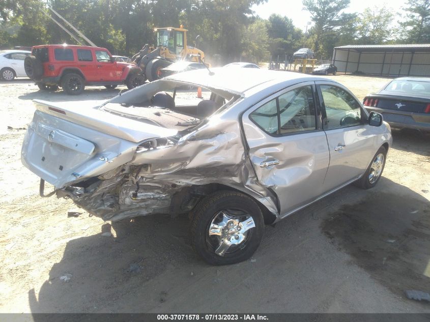 2014 NISSAN VERSA SV - 3N1CN7AP1EL818305