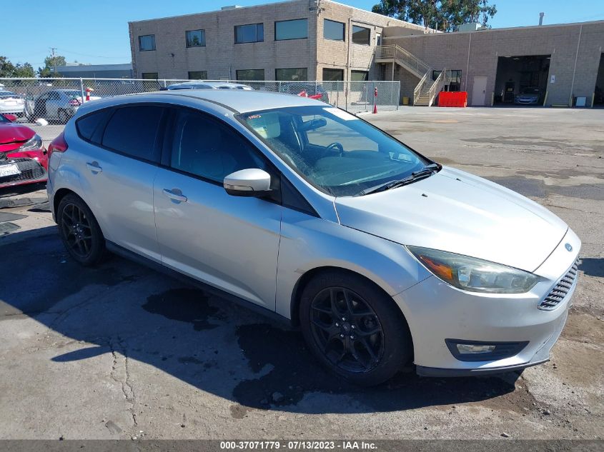 2016 FORD FOCUS SE - 1FADP3K29GL256181