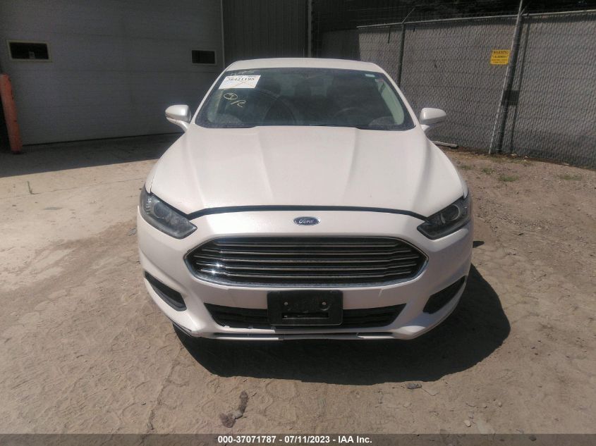 2016 FORD FUSION SE - 3FA6P0H7XGR209835