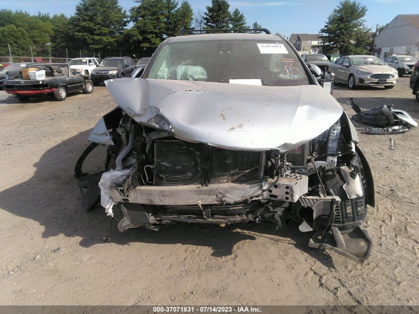 2018 TOYOTA HIGHLANDER LE/LE PLUS - 5TDBZRFH9JS857464