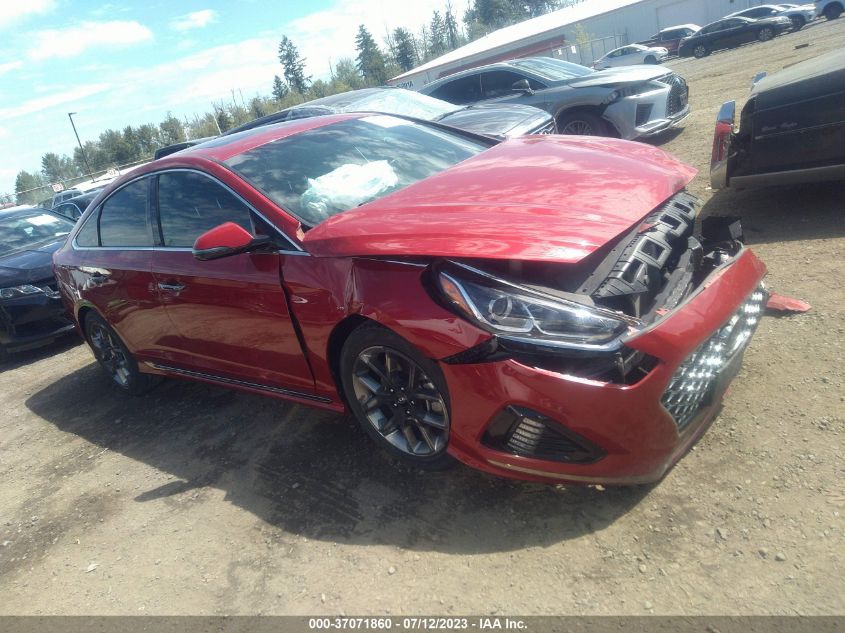 2018 HYUNDAI SONATA SPORT - 5NPE34AB7JH618828