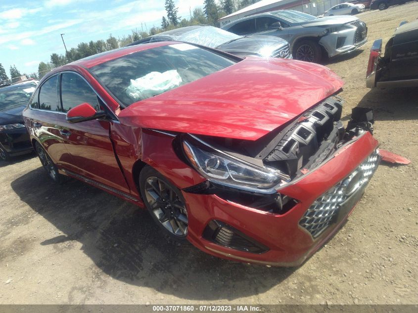 2018 HYUNDAI SONATA SPORT - 5NPE34AB7JH618828