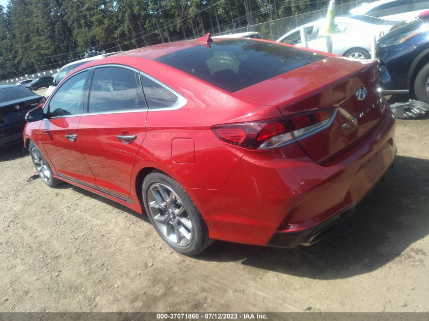 2018 HYUNDAI SONATA SPORT - 5NPE34AB7JH618828