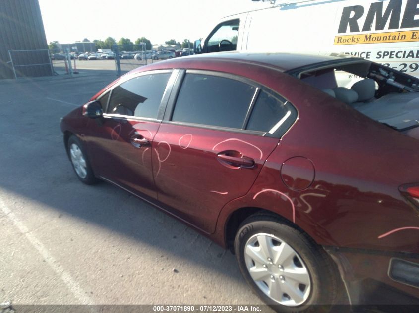 2013 HONDA CIVIC SDN LX - 2HGFB2F55DH593232
