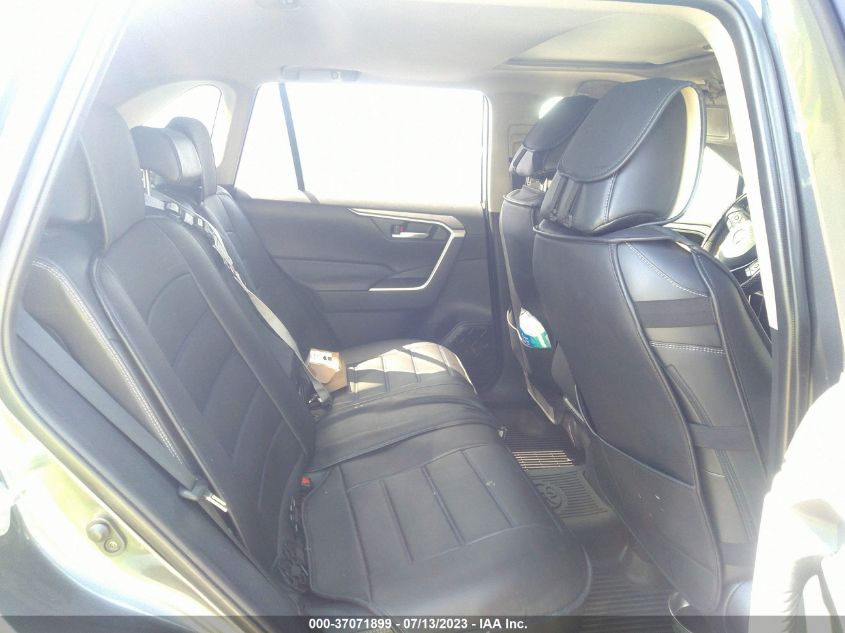 2019 TOYOTA RAV4 XLE PREMIUM - JTMC1RFV5KD511328