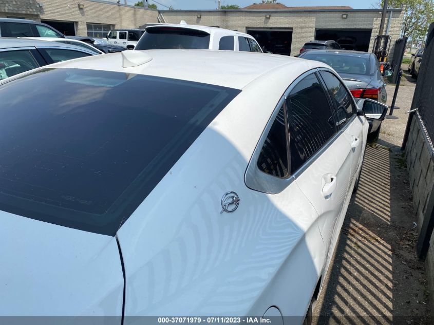 2017 CHEVROLET IMPALA LT - 2G1105S31H9110283