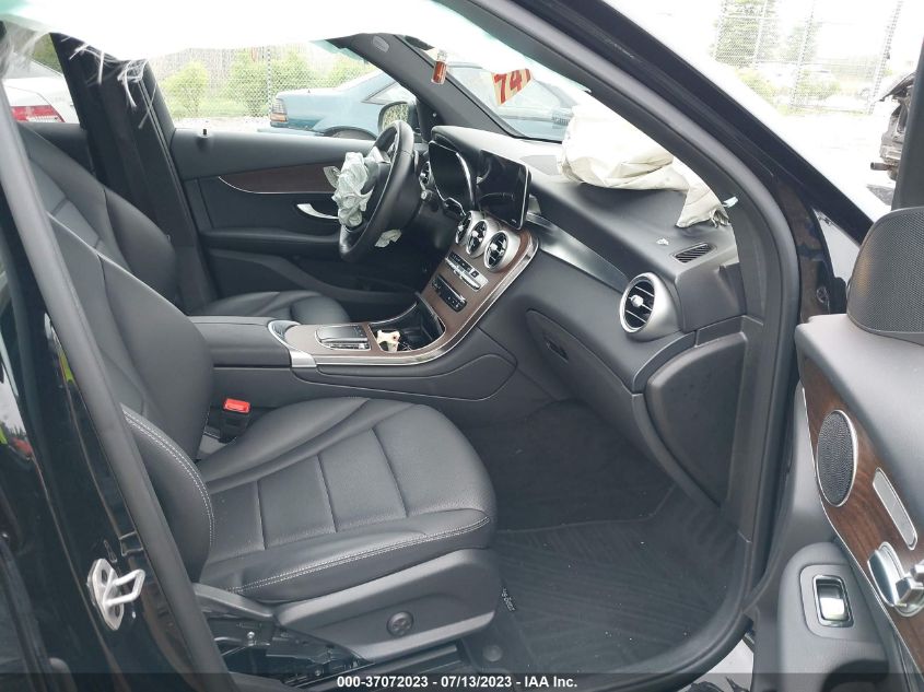 2022 MERCEDES-BENZ GLC GLC 300 - W1N0G8EB0NV333239