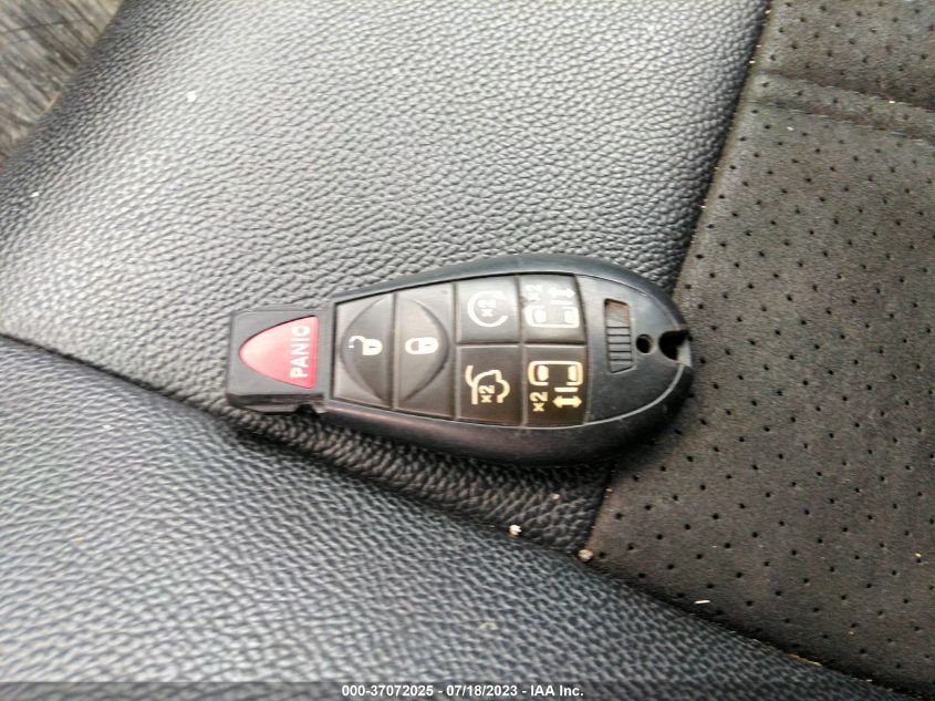 2019 DODGE GRAND CARAVAN SXT - 2C4RDGCG6KR775666