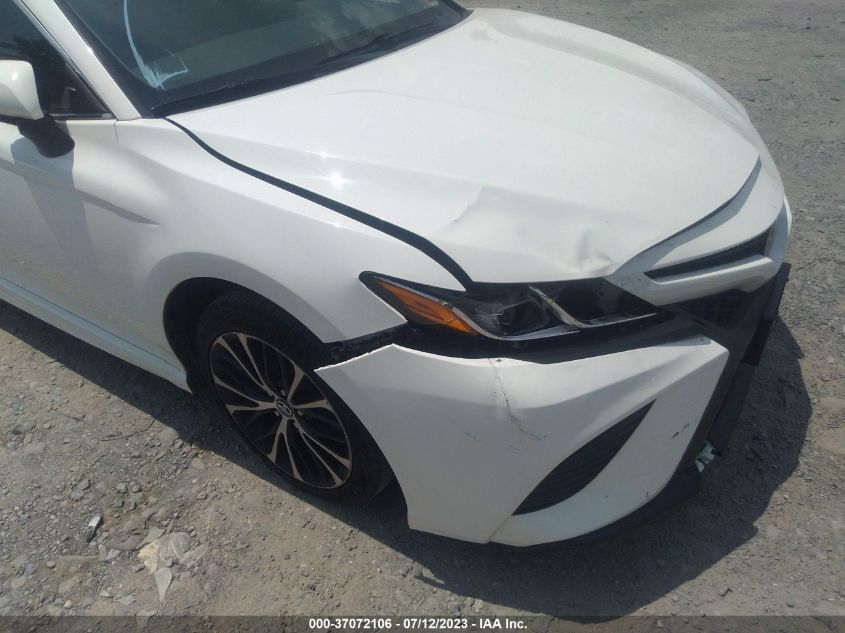 2018 TOYOTA CAMRY LE/SE/XLE/L - 4T1B11HK6JU518542